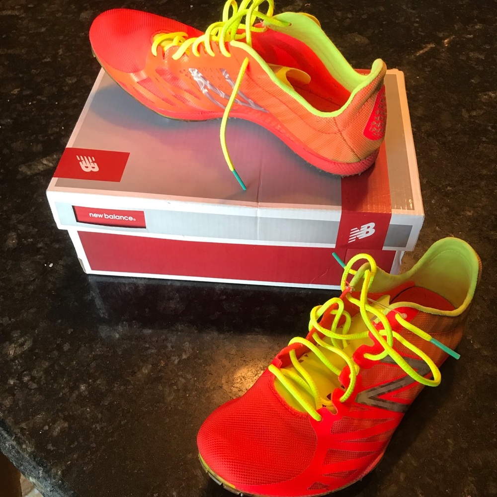 Track spikes